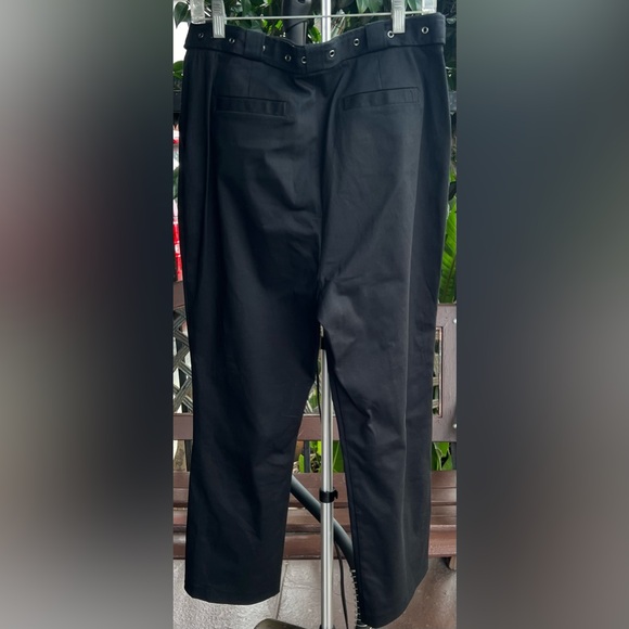 Tocccin(NY) belted pants - Picture 2 of 4